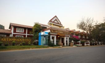Arthawka Hotel - Housity