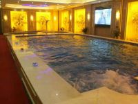 安平乾清泉酒店 - 室内游泳池