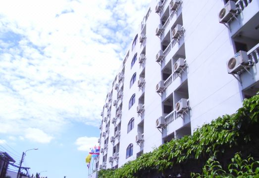 나이스 팰리스 호텔 로비 또는 편의시설