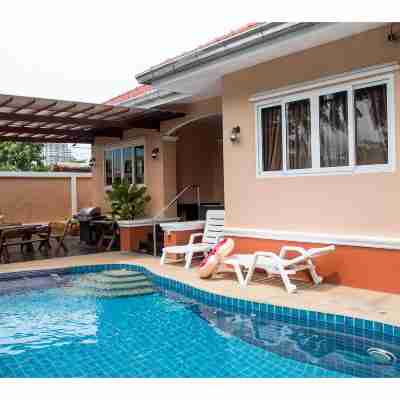 I-Rin Poolvilla Chonburi Hotel Exterior