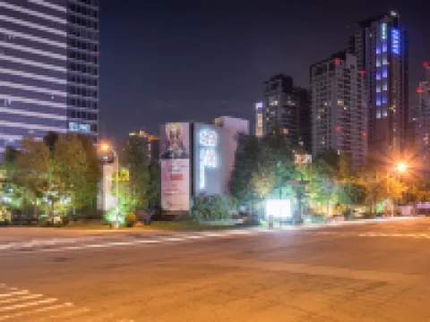 Mulan Boutique Hotel -Taichung Branch Hoteles cerca de Ópera metropolitana de Taichung