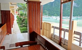 El Nido Beach Hotel