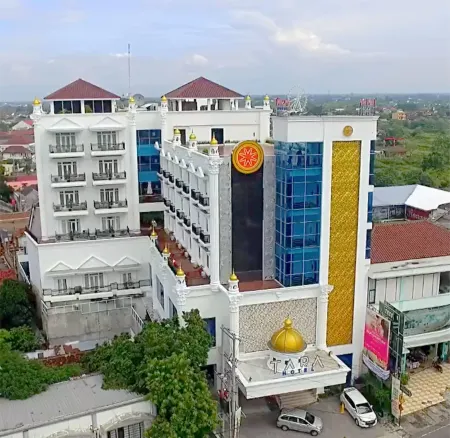 Tara Hotel Yogyakarta Отели в г. Tegalrejo