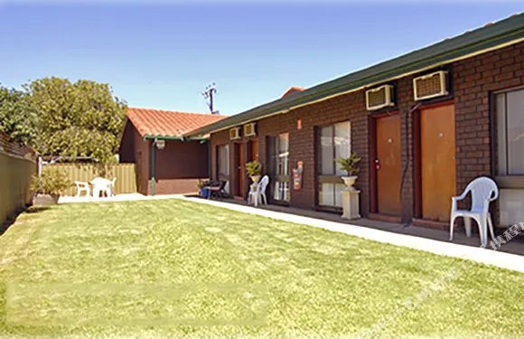 帕芙洛斯汽車旅館