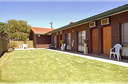 Pavlos Motel Отели рядом с достопримечательностью «Заказник Даттон Авеню»