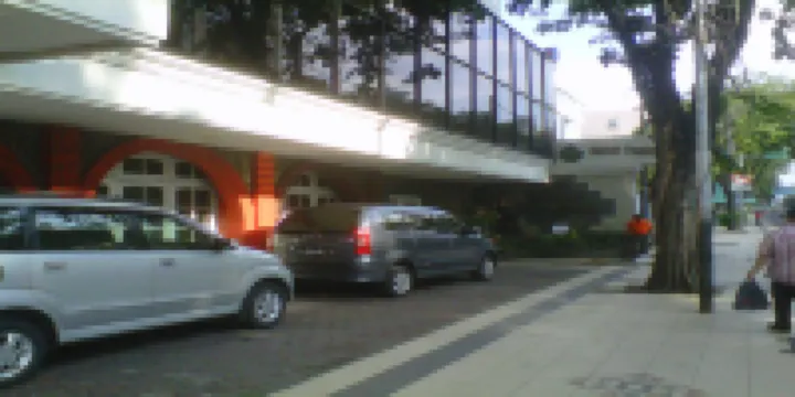 RedDoorz @ Panglima Sudirman