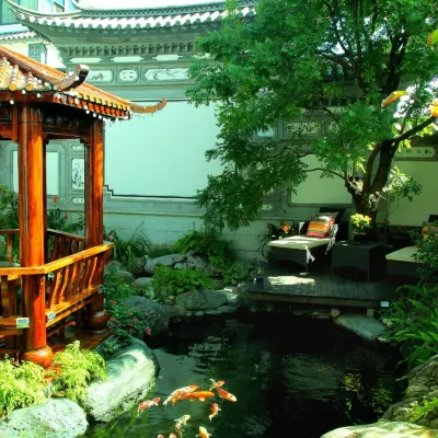 Suhuaying Inn โรงแรมใกล้ประตูเอ๋อร์ไห่