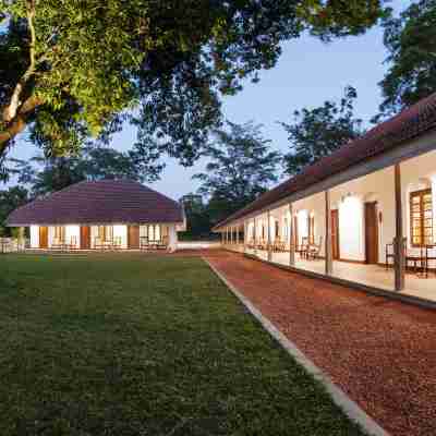 EKHO Sigiriya - 700 meters to Sigiriya Rock Hotel Exterior
