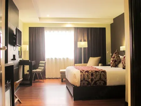 Brentwood Suites