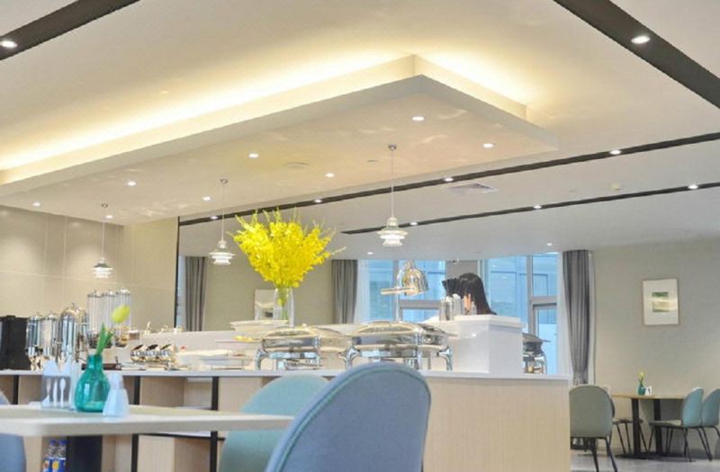 Homeinn Selected Hotel (Yantai Guanhai Road Haichang Fisherman's Wharf Seawater Bathing Beach) photo 3