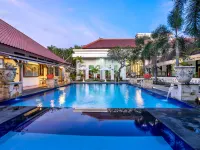 Inna Bali Heritage Hotel Hotels near Cokroaminto