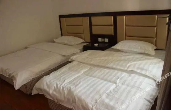 巴塘仙境康巴商務酒店