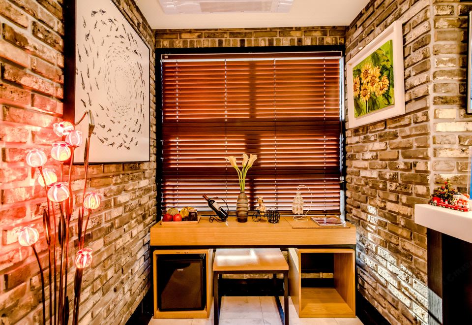 헤르츠 호텔 내부