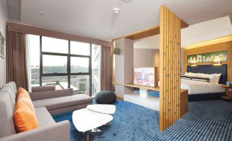 Aloft Dongguan Songshan Lake