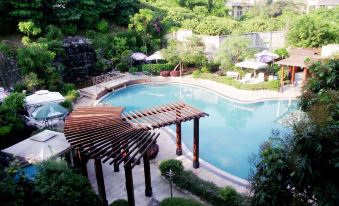 Gaotan Hot Spring Hotel