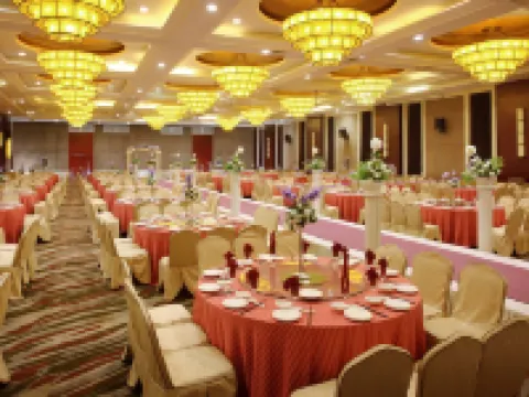 Linhai International Hotel فنادق في فونينغ