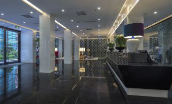 Paco Hotel (Guangzhou Dongfeng East Road Ouzhuang Subway Station)