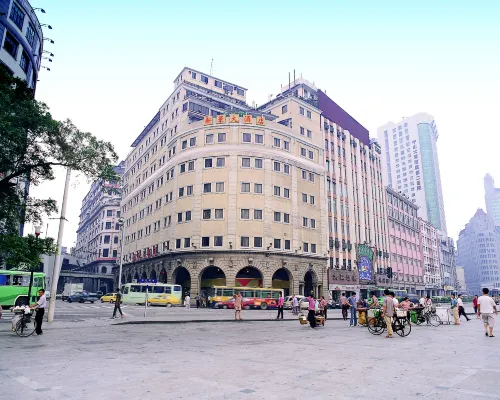 Xin Hua Hotel Hotels near Hoi Tong Monastery