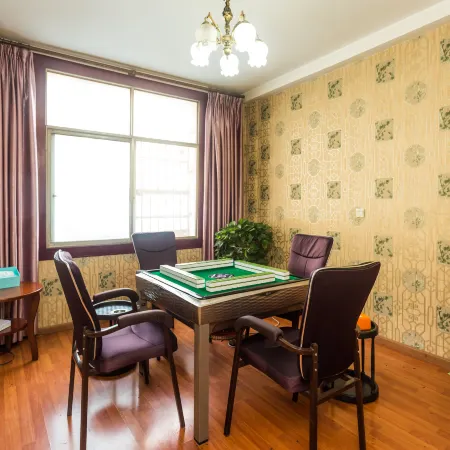 Wangcang Hongxing Hotel