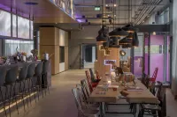 X Hotel - Breakfast