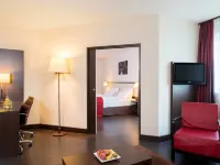 NH Wien City Hotels near Museumsquartier Metro Stop