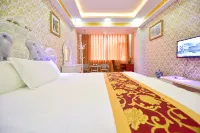 Luliang Jiajie Theme Hotel Hotels near Shifu Temple