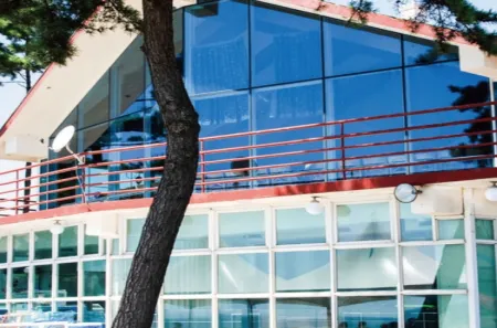 Taean Mongsanpo Blue Ocean Resort Отели рядом с достопримечательностью «Ch'ŏngp'odae-haesuyokchang»