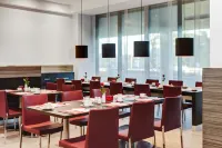 IntercityHotel Enschede - breakfast