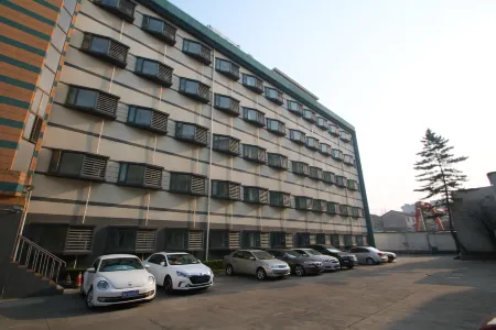 Shanghai Xinlun Hotel Отели рядом с достопримечательностью «Zotter Chocolate Theater Shanghai»