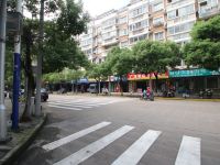 格林联盟(上海虹桥机场动物园地铁站店) - 酒店附近
