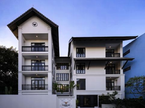 โรงแรมชีวา ดี