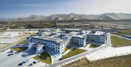 Huaxia International Hotel Отели рядом с достопримечательностью «Dunhuang Ancient City»