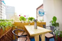 Smile Face Lane Long Time No See Yonth Hostle (Chengdu Wuhou Temple Commercial Area) - Hostellit
