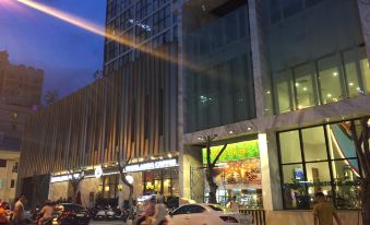 Sea Light Hotel
