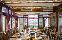 Sea of Clouds · Courtyard Leisure Resort Hotel (Wulingyuan Branch) - bar