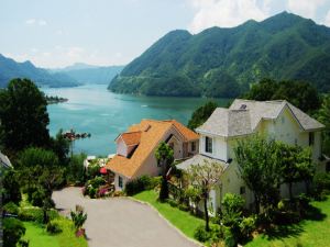 堤川花開日旅館