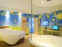 桂林卡莱酒店 - 情趣圆浴缸大床房