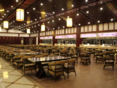 รีสอร์ทน้ำพุร้อนเดอไป่ โรงแรมในเซียะจิน