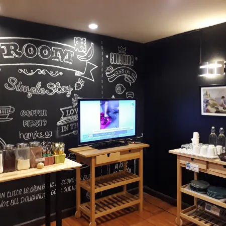 Room@Doze