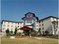 Golden Holiday Hotel