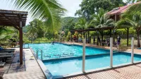 Redang Holiday Beach Resort - de playa