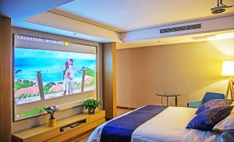 Raspberry Boutique Hotel (Lanzhou Center High-speed Railway West Railway Station)