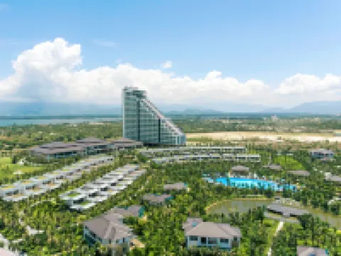 Duyen Ha Resort Cam Ranh Hotels near Splash Water Park at Alma Resort