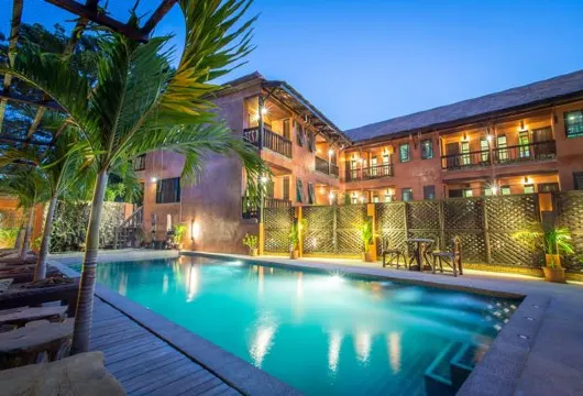 Rainforest ChiangMai Hotel