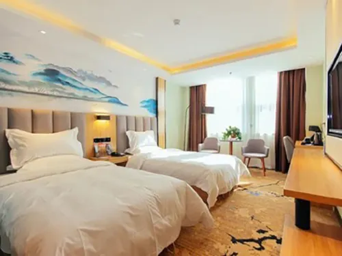 The Elephant Lake Boutique Hotel