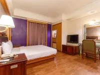 แชงกรีลา โมเต็ล โรงแรมใกล้823 Memorial Park (No. 4 Park)