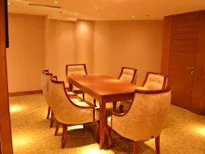 Hai Zhou Hotel
