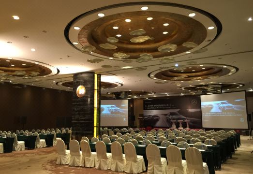 스콜라스 호텔 전경