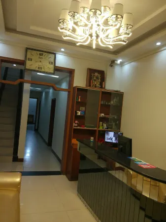 Hanchuan Ruixiang Business Hotel Отели рядом с достопримечательностью «Xinhe Ancient Town»