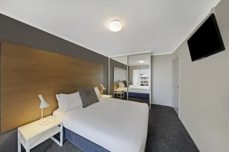 Adina Apartment Hotel Sydney Surry Hills Отели рядом с достопримечательностью «Парк Хармони»